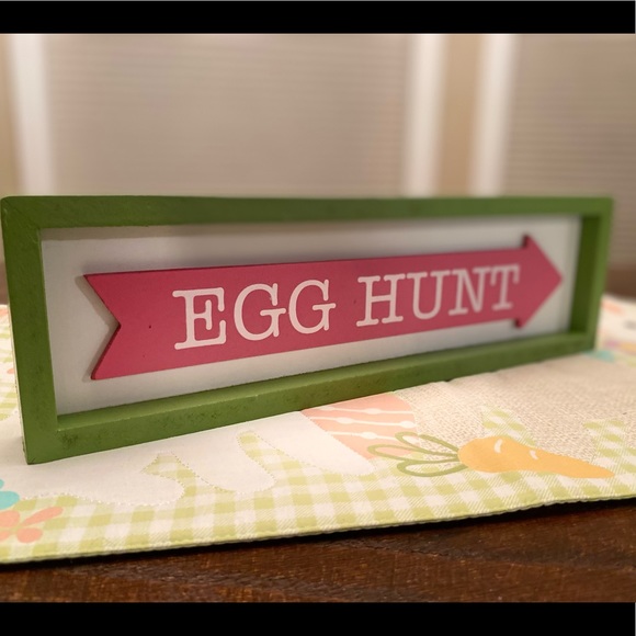Easter Egg Hunt Sign, Green & Pink Arrow Egg Hunt Decor Sign, Tabletop or Wall - Picture 5 of 12